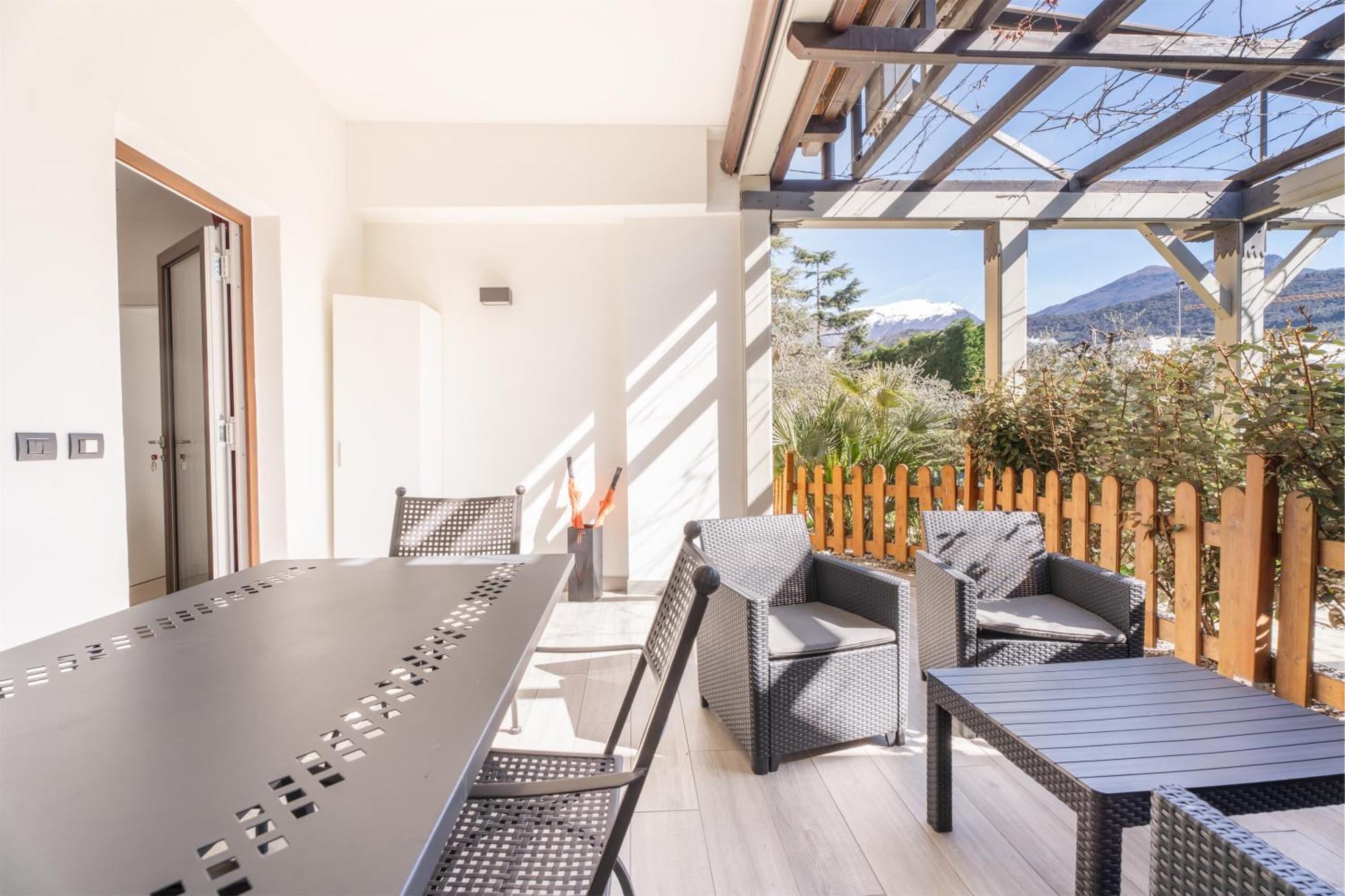 Residence Villa Degli Aranci Riva del Garda Exteriör bild