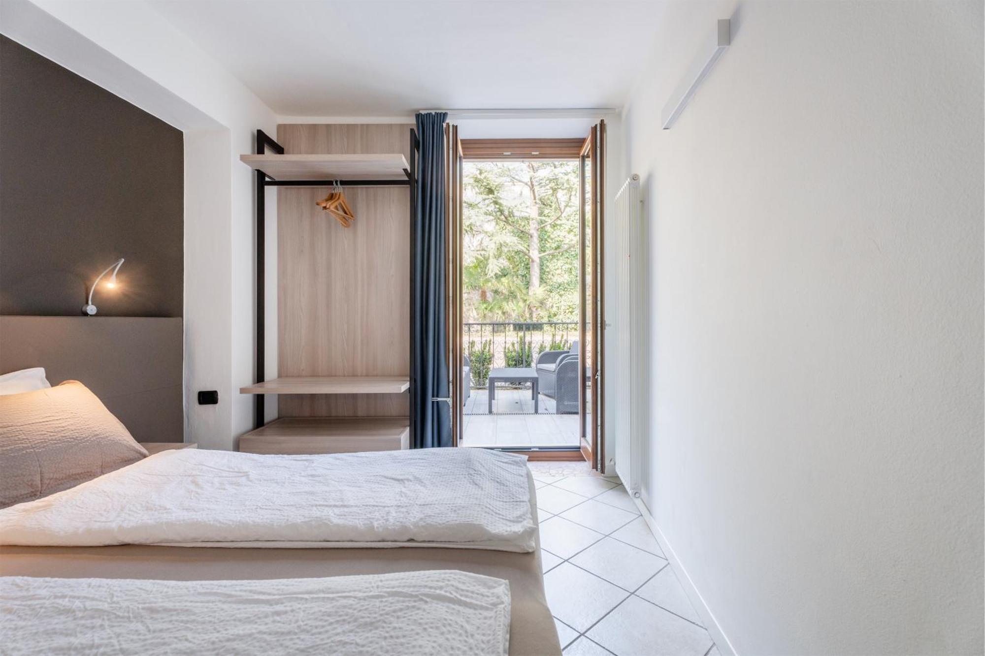 Residence Villa Degli Aranci Riva del Garda Exteriör bild