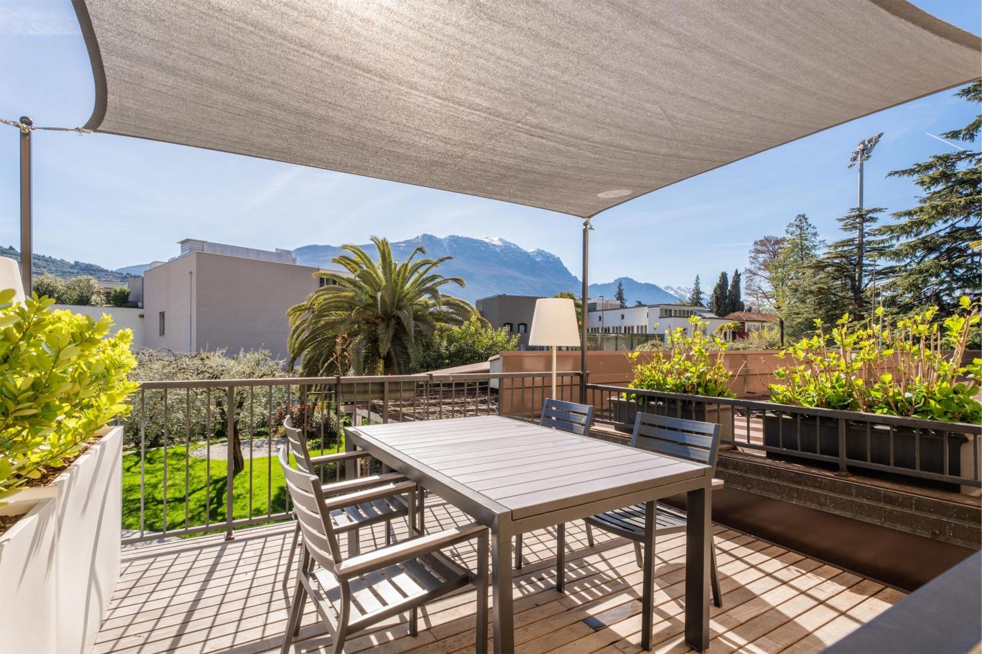 Residence Villa Degli Aranci Riva del Garda Exteriör bild